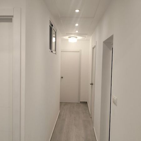 Warm Harbor Apartment Santa Coloma de Gramenet Bagian luar foto