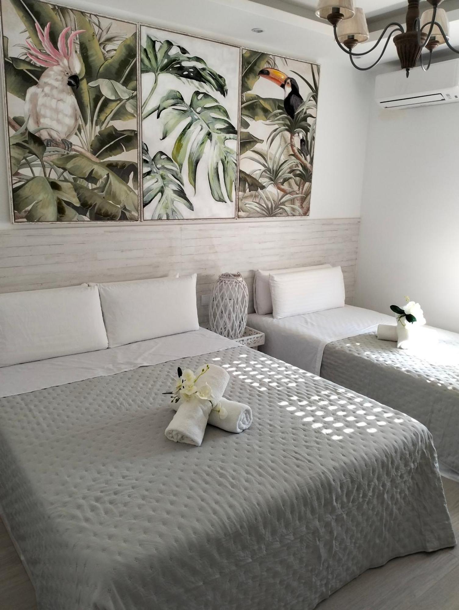 Warm Harbor Apartment Santa Coloma de Gramenet Bagian luar foto