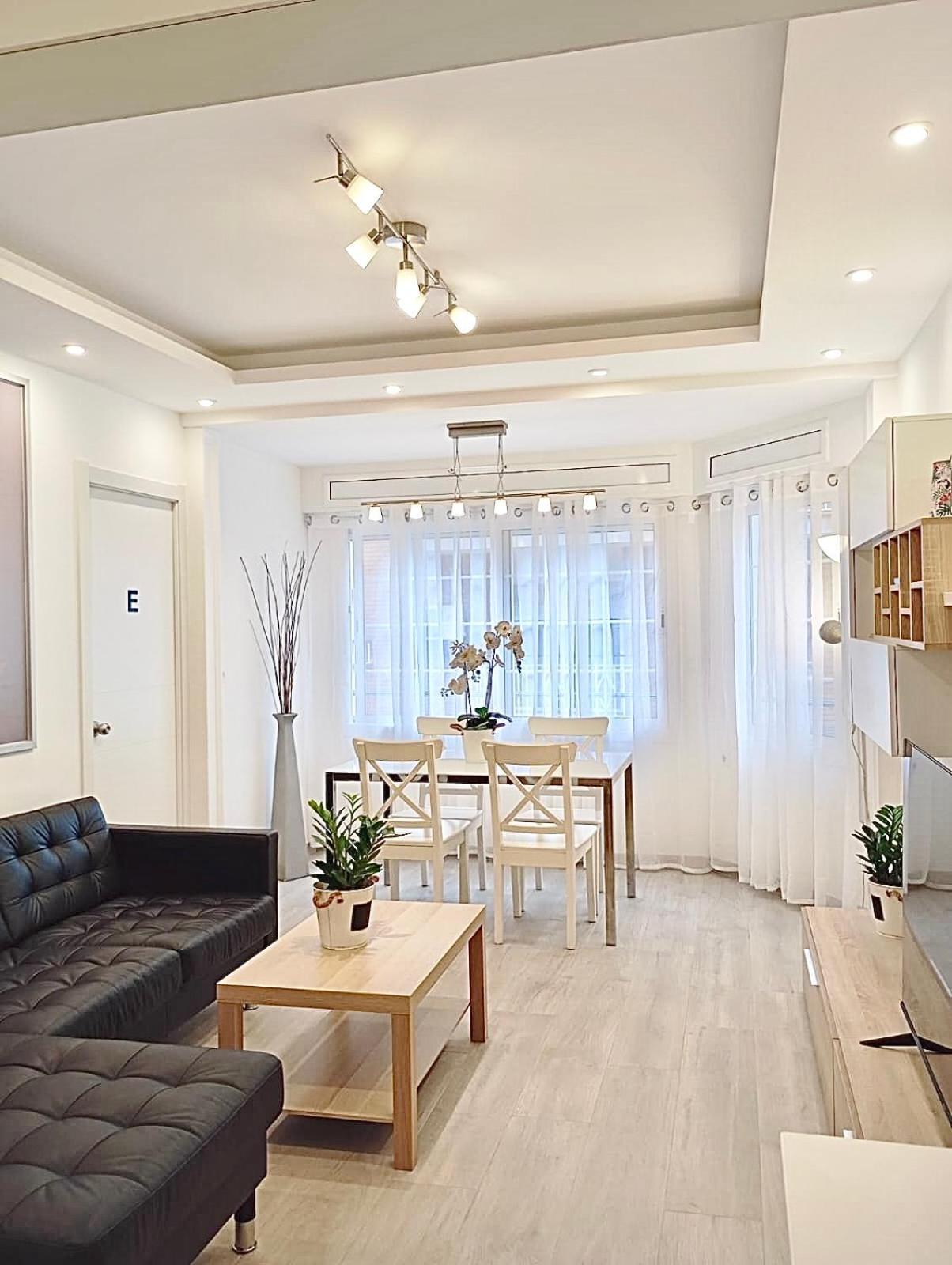 Warm Harbor Apartment Santa Coloma de Gramenet Bagian luar foto